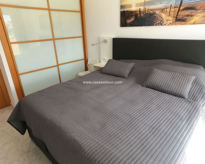 Image No.17-4 Bed Villa for sale