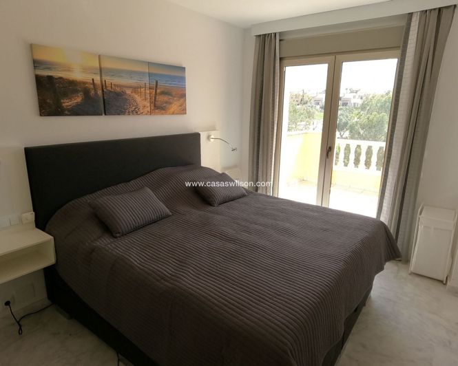 Image No.21-4 Bed Villa for sale