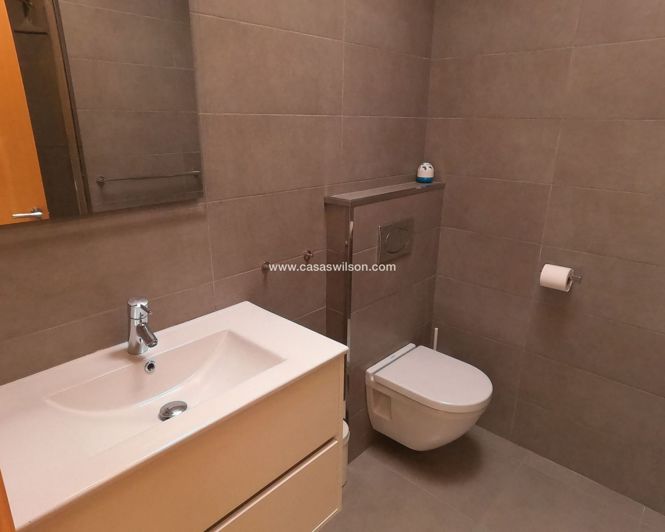 Image No.28-4 Bed Villa for sale