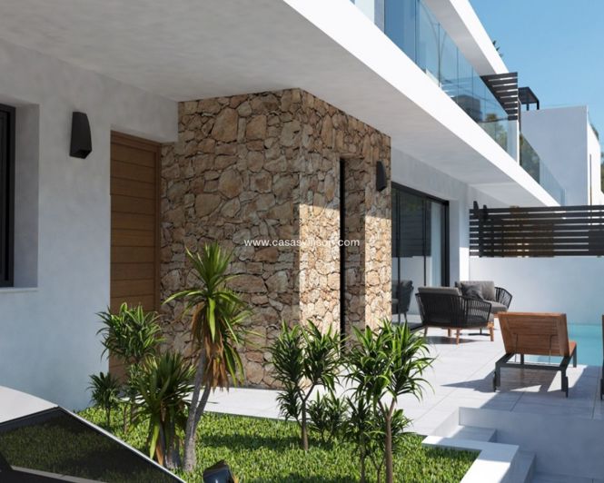 Image No.13-3 Bed Villa for sale