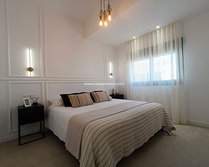 Image No.3-3 Bed Villa for sale