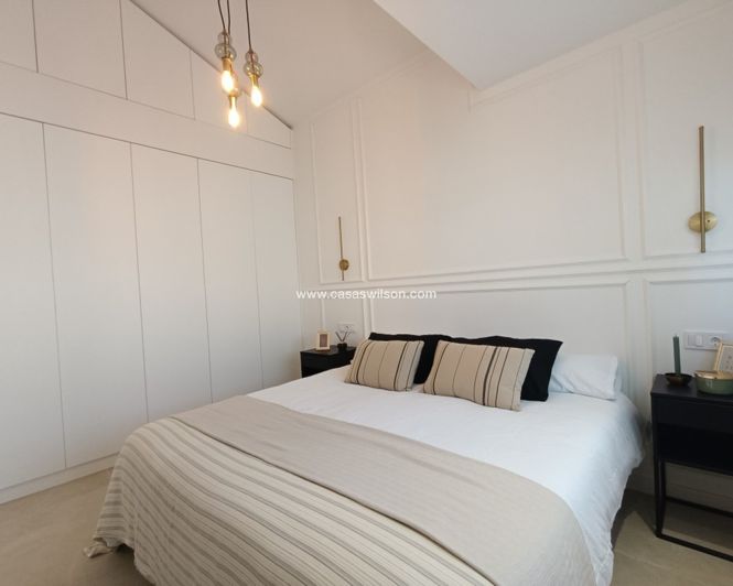 Image No.4-3 Bed Villa for sale