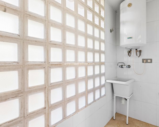 Image No.17-2 Bed Apartment for sale