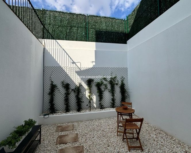 Image No.22-3 Bed Villa for sale