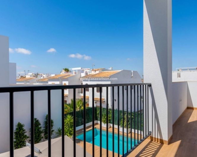 Image No.5-3 Bed Villa for sale