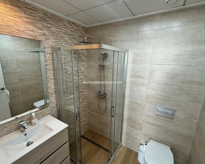 Image No.6-3 Bed Villa for sale