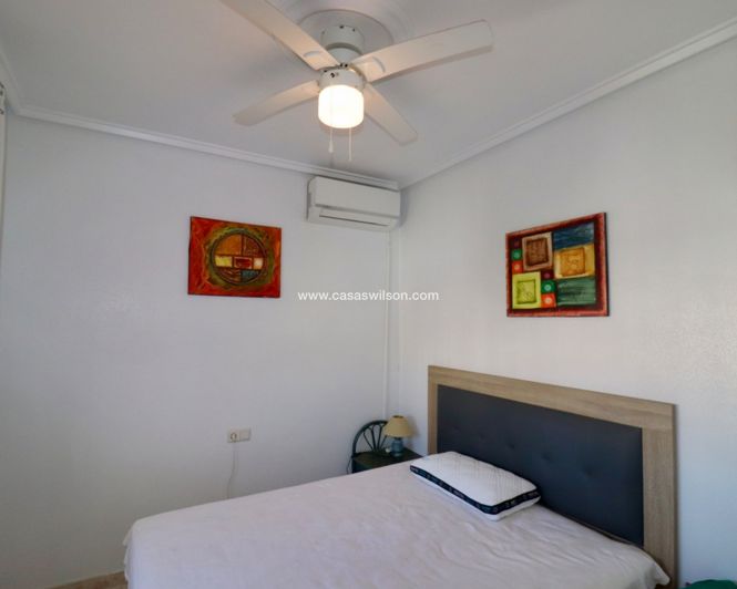 Image No.18-3 Bed Villa for sale