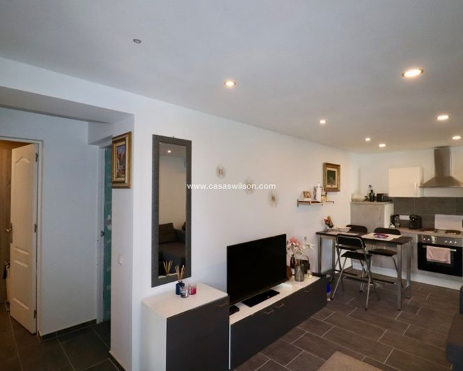 Image No.5-3 Bed Villa for sale