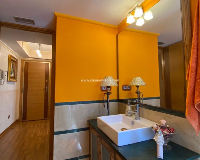 Image No.10-4 Bed Apartment for sale