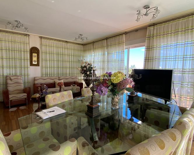 Image No.34-4 Bed Apartment for sale