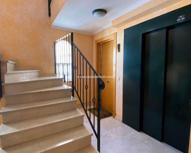 Image No.7-4 Bed Apartment for sale