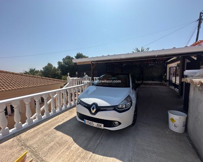 Image No.12-3 Bed Villa for sale