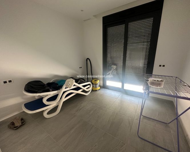 Image No.24-5 Bed Villa for sale