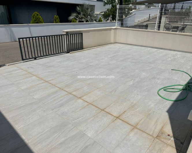 Image No.42-5 Bed Villa for sale