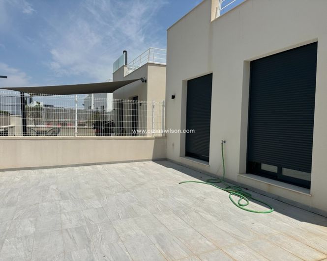 Image No.43-5 Bed Villa for sale