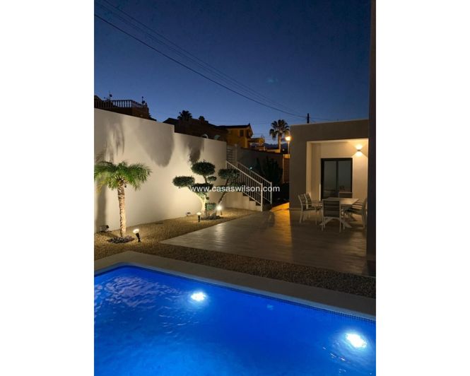 Image No.17-3 Bed Villa for sale