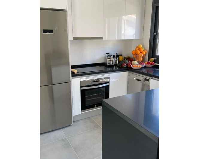 Image No.6-3 Bed Villa for sale