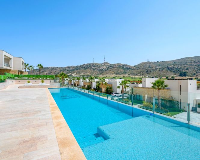 Image No.17-2 Bed Apartment for sale