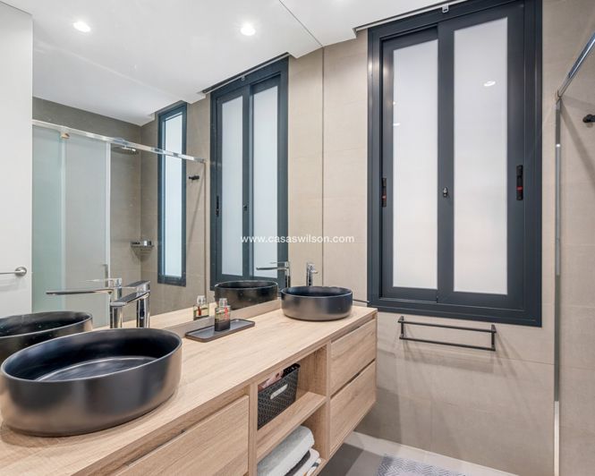 Image No.22-2 Bed Apartment for sale