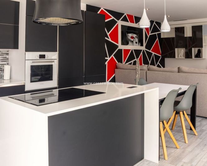 Image No.3-3 Bed Villa for sale