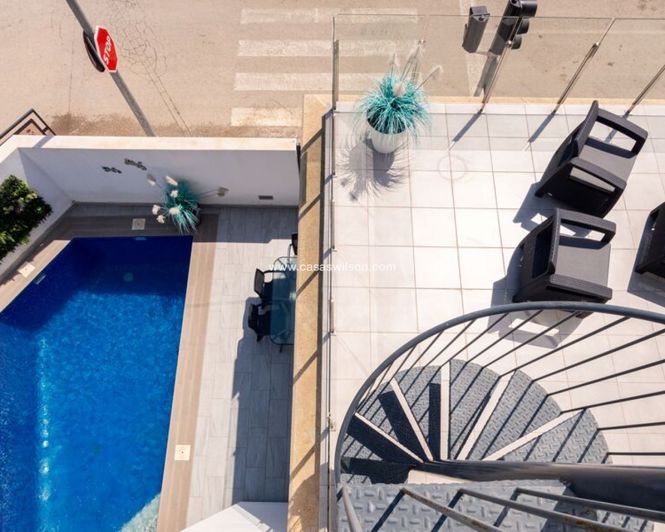 Image No.38-3 Bed Villa for sale