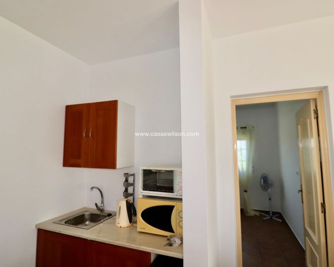 Image No.31-5 Bed Property for sale