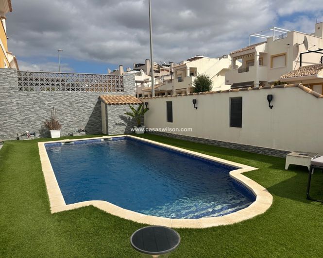 Image No.2-Propriété de 2 chambres à vendre à Orihuela