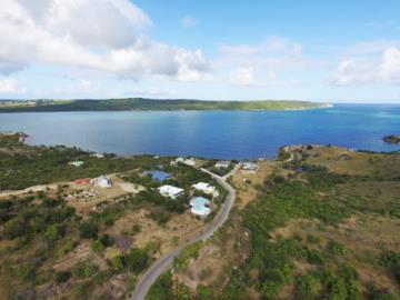 1 - Willoughby Bay, Land