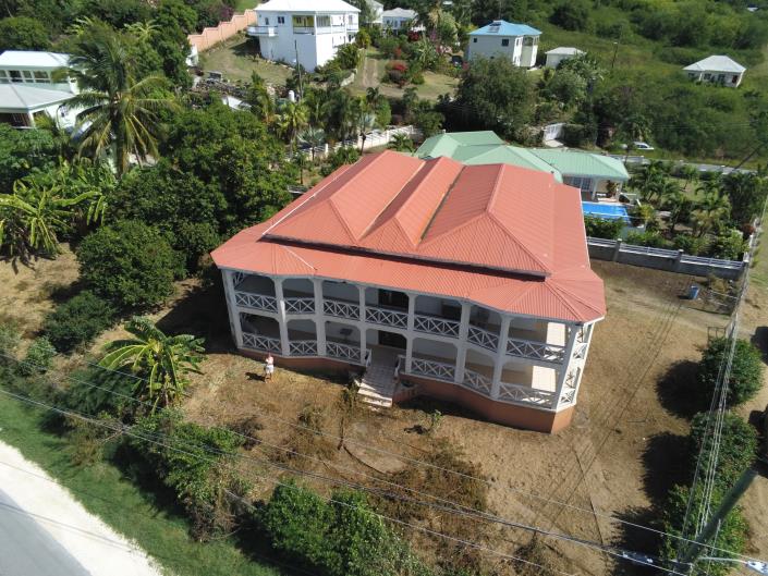 Image No.1-7 Bed House for sale