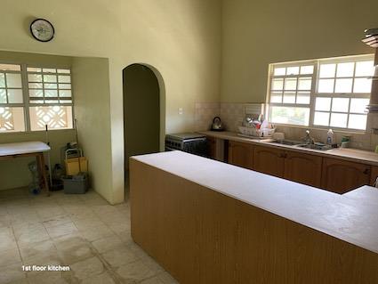 Image No.8-7 Bed House for sale