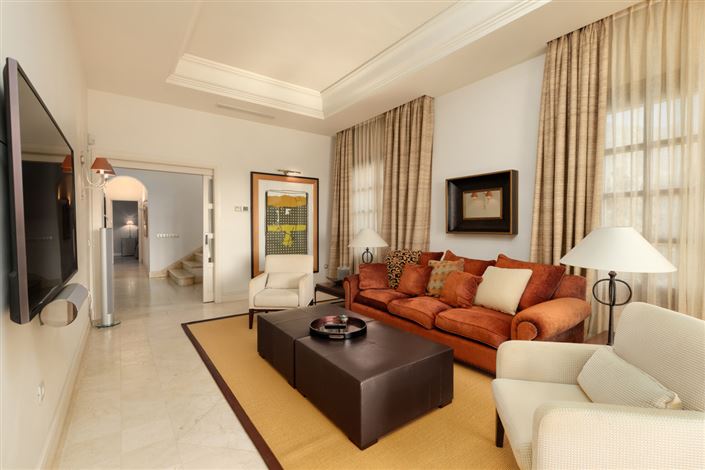 Image No.28-5 Bed Apartment for sale