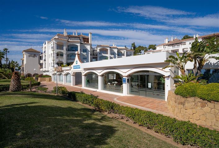 Image No.3-Commercial for sale