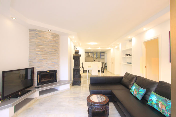 Image No.20-5 Bed Penthouse for sale