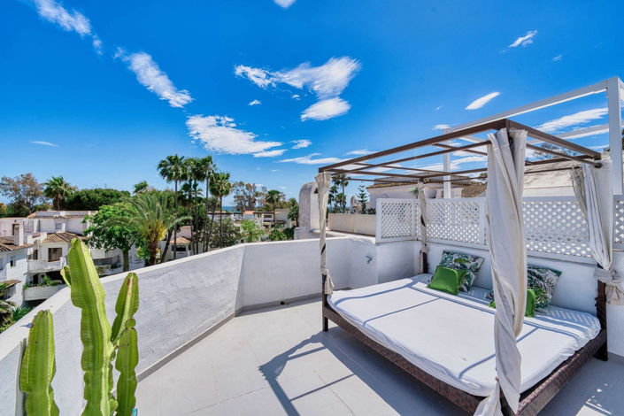 Image No.20-4 Bed Penthouse for sale