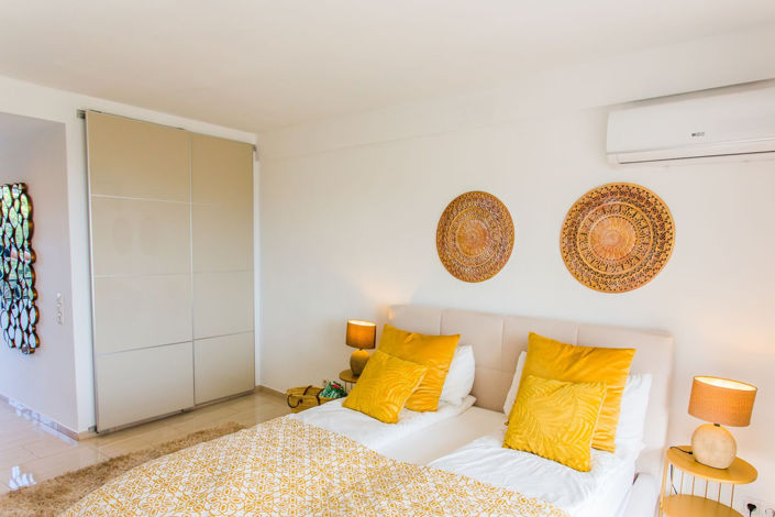 Image No.23-1 Bed Apartment for sale