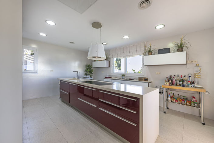 Image No.14-5 Bed Villa for sale