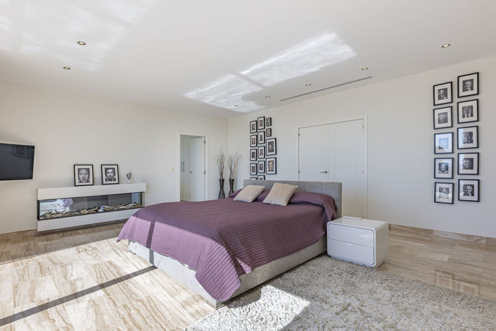 Image No.25-5 Bed Villa for sale