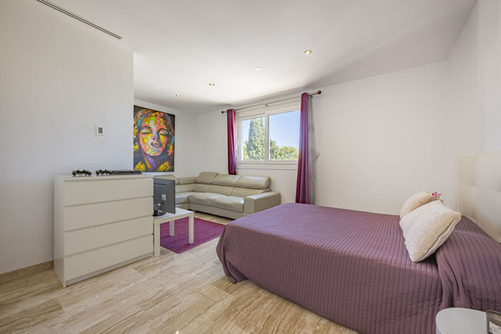 Image No.43-5 Bed Villa for sale