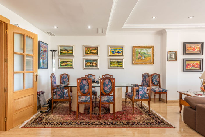 Image No.3-3 Bed Apartment for sale