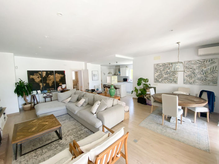 Image No.5-3 Bed Townhouse for sale