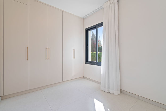 Image No.23-4 Bed Villa for sale