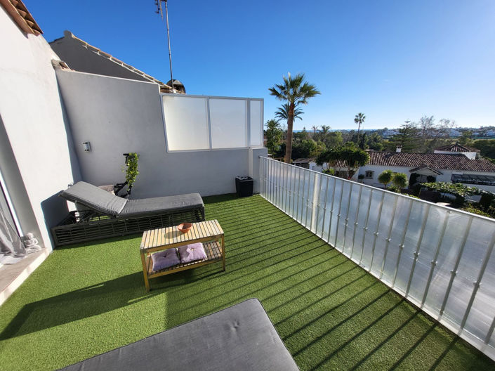 Image No.1-4 Bed Townhouse for sale