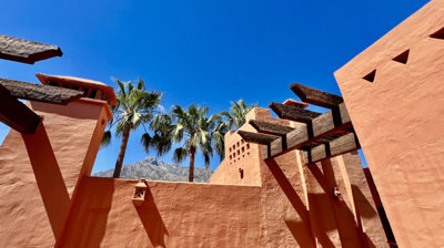 13-5fd73dea700db77384c091ca9818b1a9