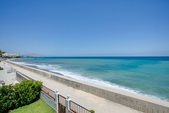 Image No.4-3 Bed Villa for sale