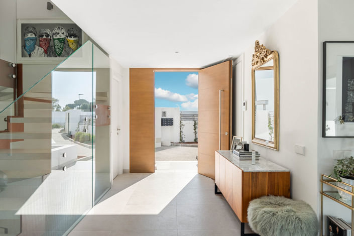 Image No.15-3 Bed Townhouse for sale