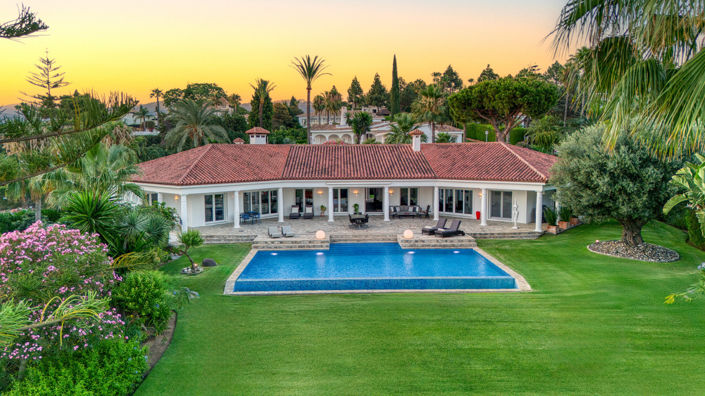 Image No.1-4 Bed Villa for sale