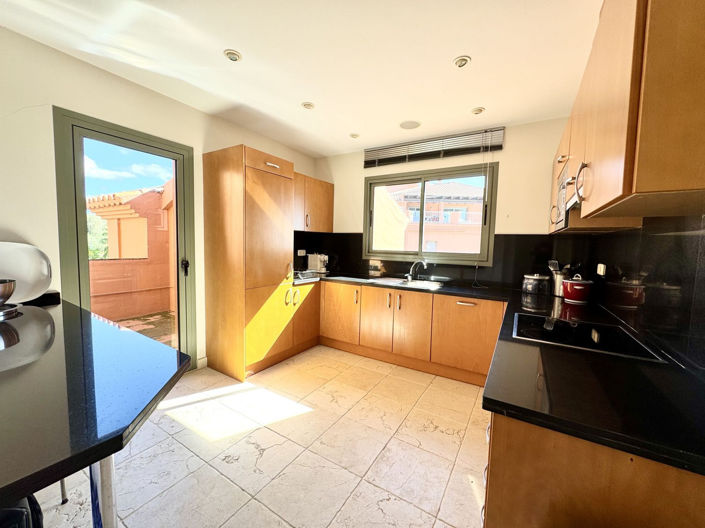 Image No.21-3 Bed Penthouse for sale