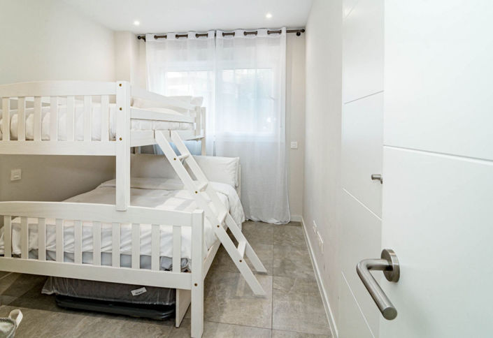 Image No.10-3 Bed Apartment for sale