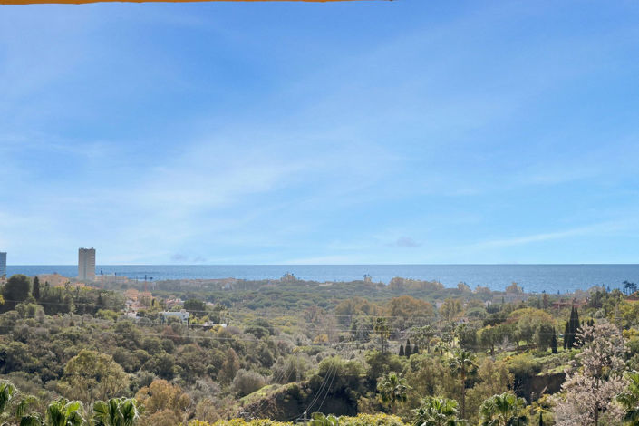 Image No.23-2 Bed Apartment for sale