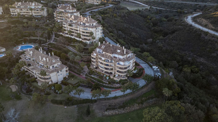 Image No.33-2 Bed Apartment for sale